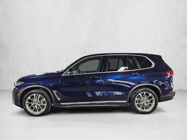Certified 2024 BMW X5 sDrive40i w/ Premium Package RWD image 9