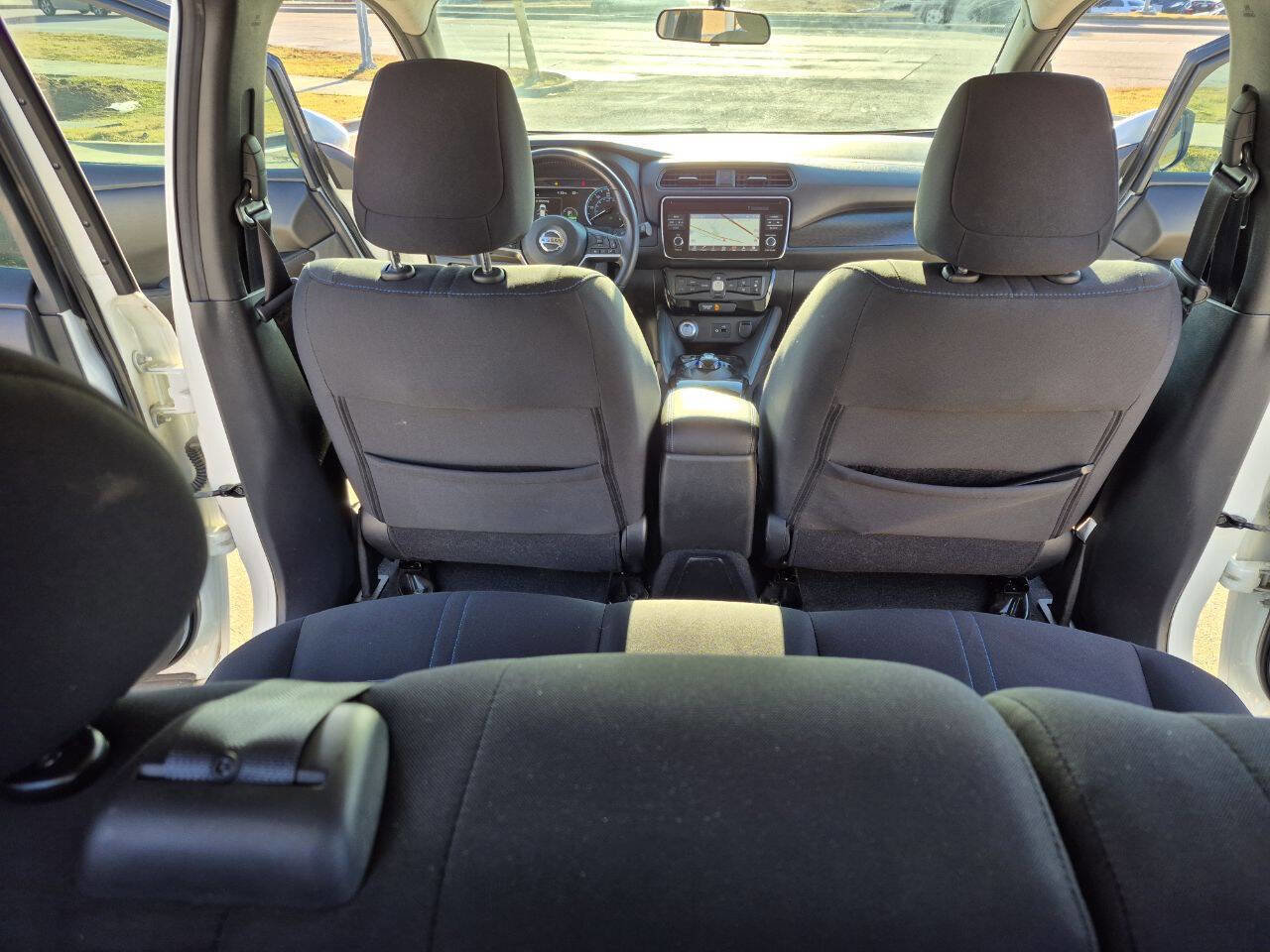 Used 2019 Nissan Leaf SV FWD image 18