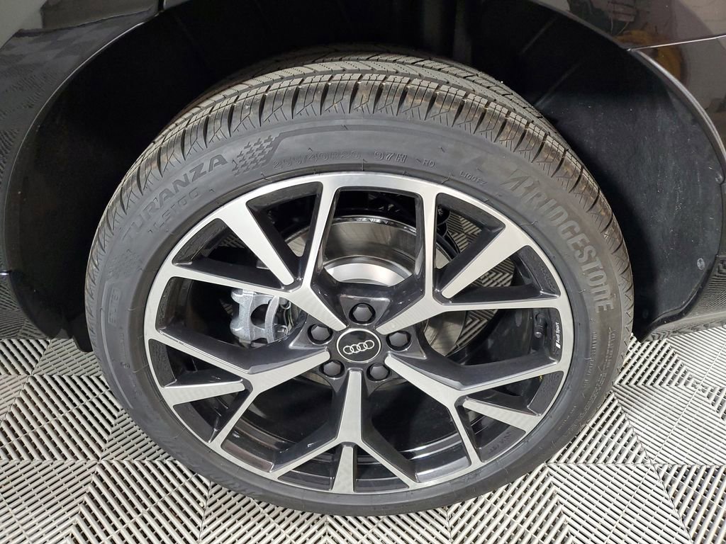 New 2026 Audi Q3 quattro 2.0T image 11