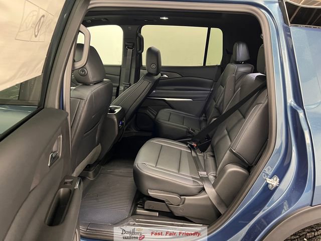 New 2026 Chevrolet Traverse LT w/ Sun and Wheel Package FWD image 31