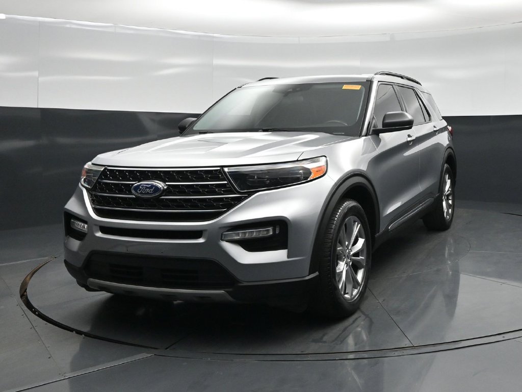Used 2021 Ford Explorer XLT w/ Equipment Group 202A RWD image 50