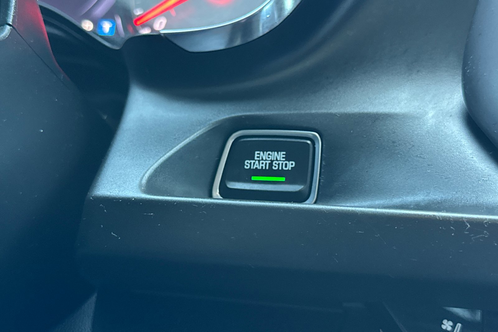Used 2019 Chevrolet Camaro SS RWD image 33