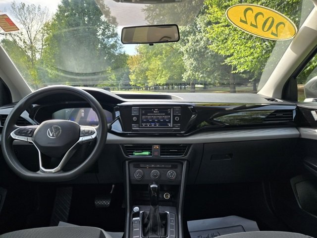 Used 2022 Volkswagen Taos S image 12