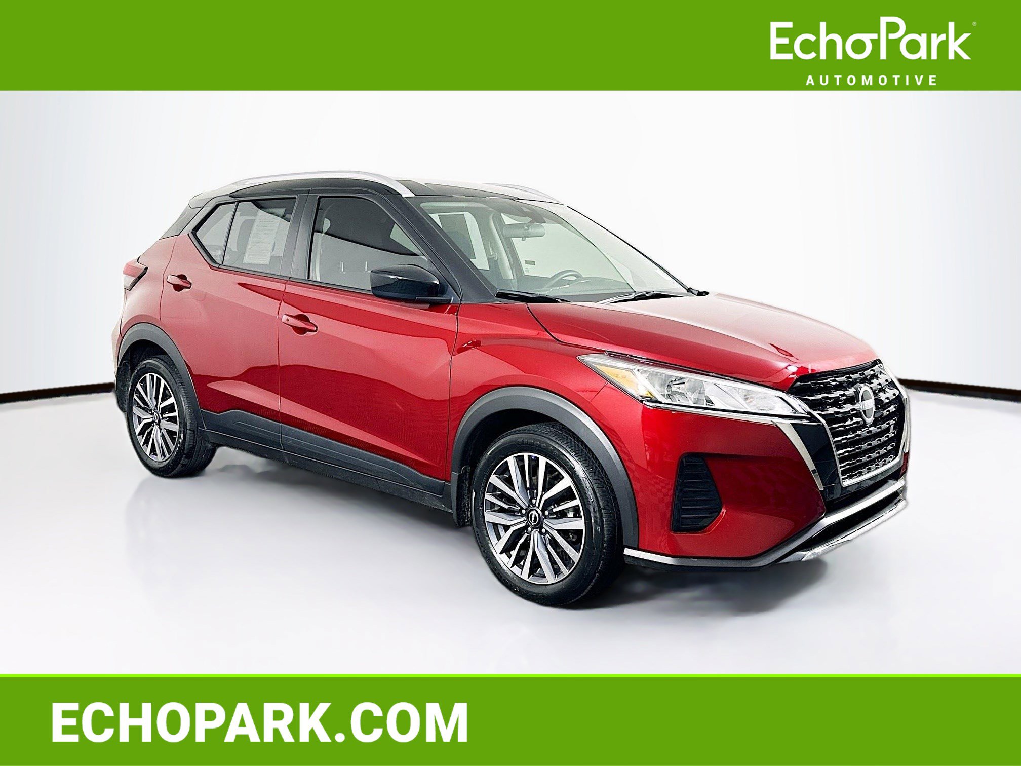 Used 2024 Nissan Kicks SV FWD image 1