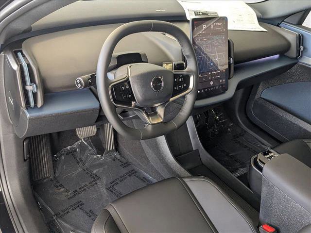 New 2025 Volvo EX30 Plus w/ Protection Package Premier image 3