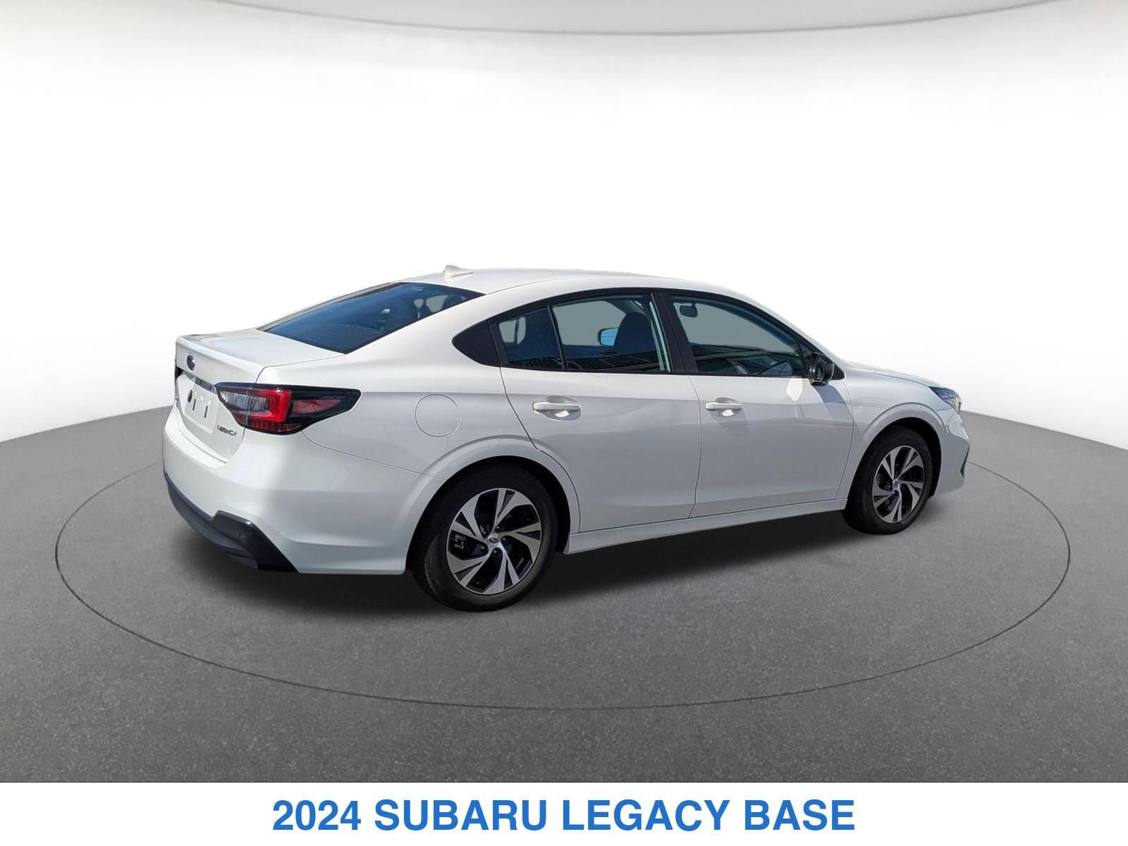 Used 2024 Subaru Legacy AWD/4WD image 6