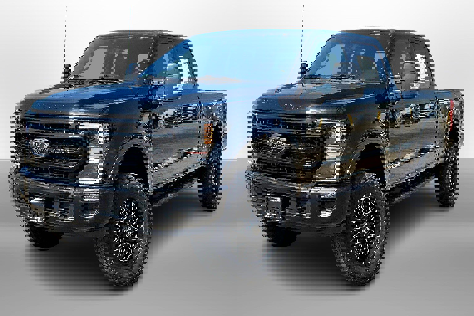 Used 2022 Ford F250 Lariat w/ Tremor Off-Road Package image 13