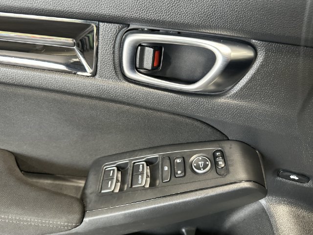 Used 2022 Honda Civic EX image 19