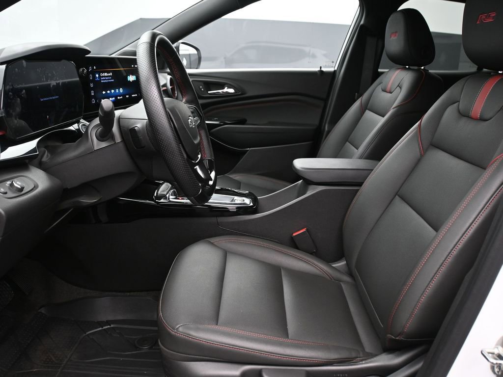 Used 2024 Chevrolet Trax RS w/ Driver Confidence Package image 10