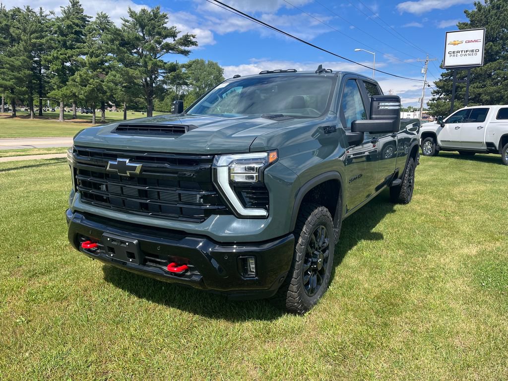 New 2026 Chevrolet Silverado 2500 LT w/ Trail Boss Package