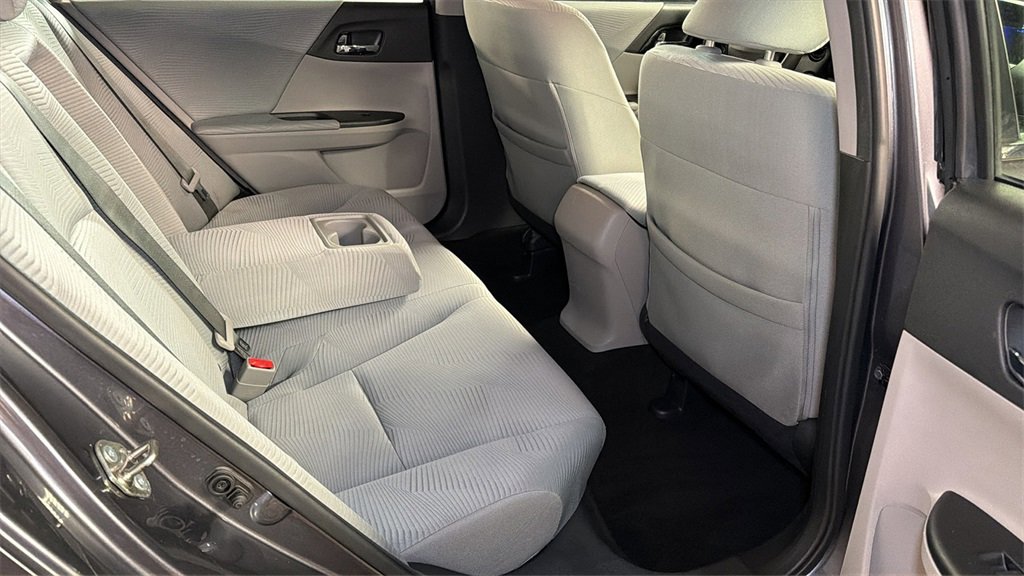 Used 2017 Honda Accord LX image 12