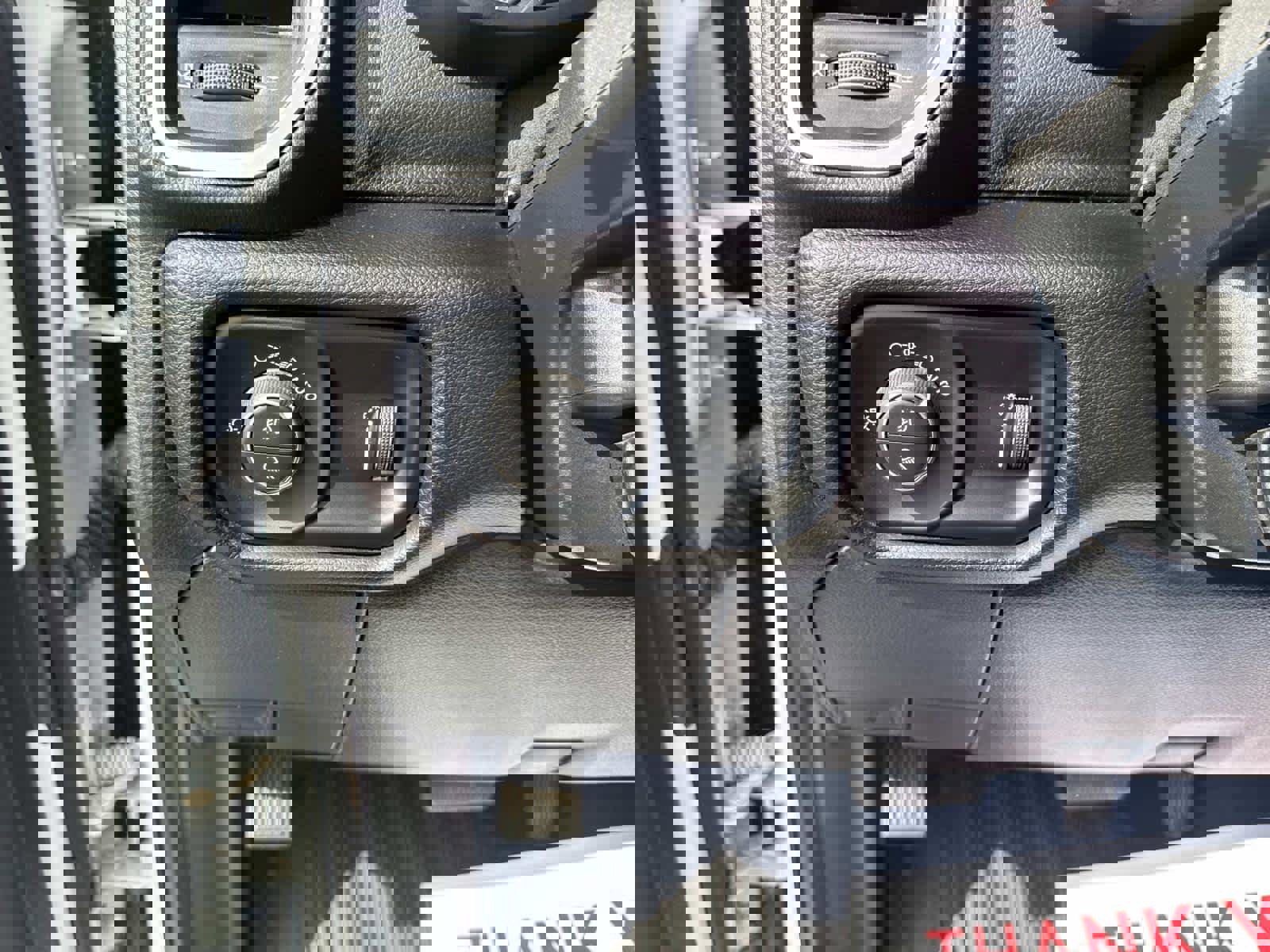 Used 2024 RAM 3500 Big Horn image 37