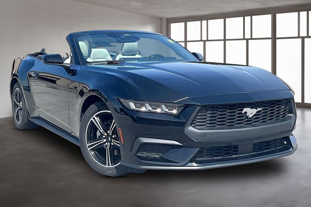 Used 2024 Ford Mustang Premium RWD image 3