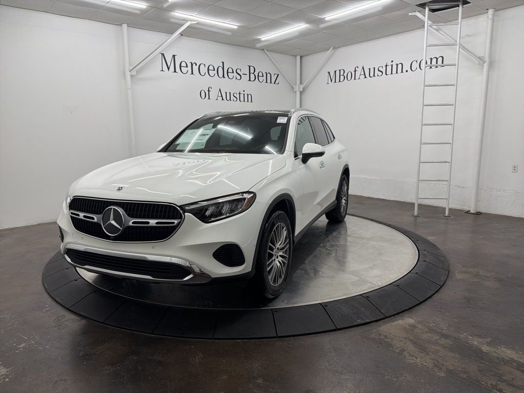 New 2026 Mercedes-Benz GLC 300 4MATIC image 3