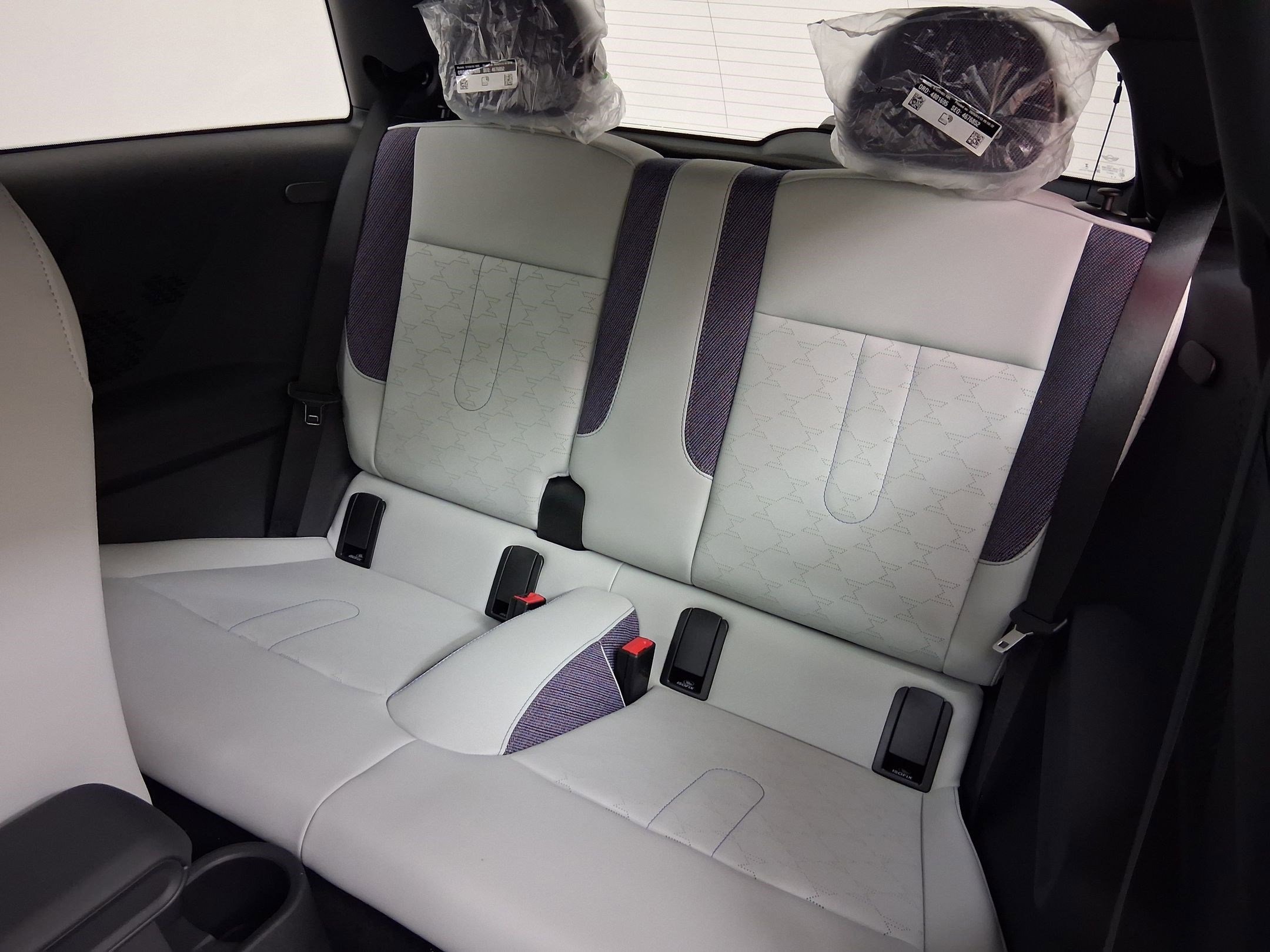 New 2026 MINI Cooper 2-Door Hardtop image 25