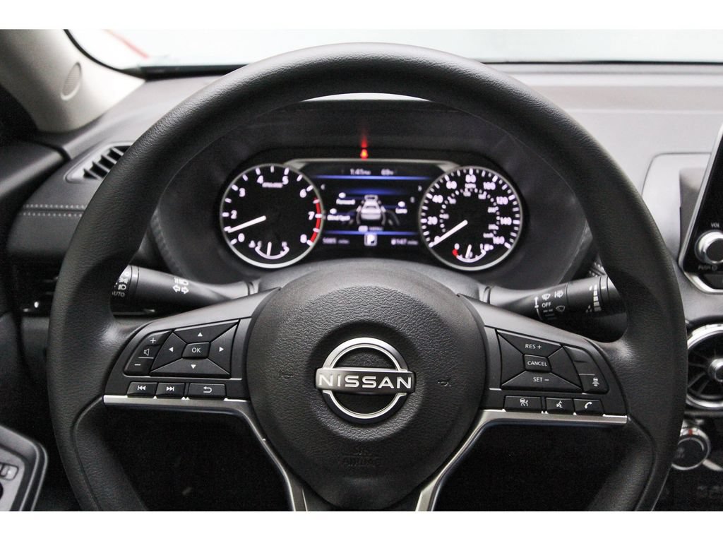 Certified 2025 Nissan Sentra SV FWD image 13