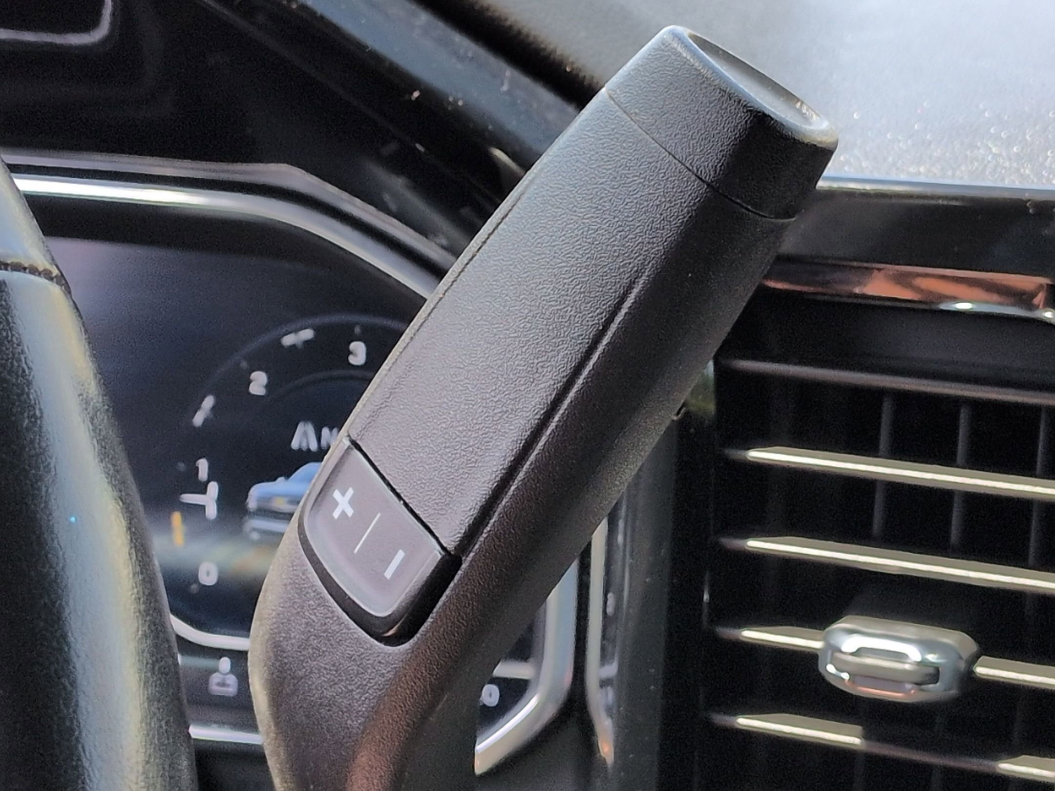 Used 2022 Chevrolet Silverado 1500 LT image 30