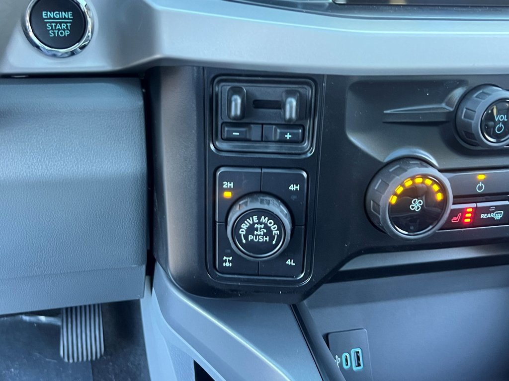 New 2026 Ford F250 XLT w/ XLT Premium Package image 20
