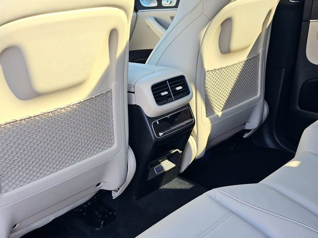 New 2026 Mercedes-Benz GLE 580 4MATIC image 23