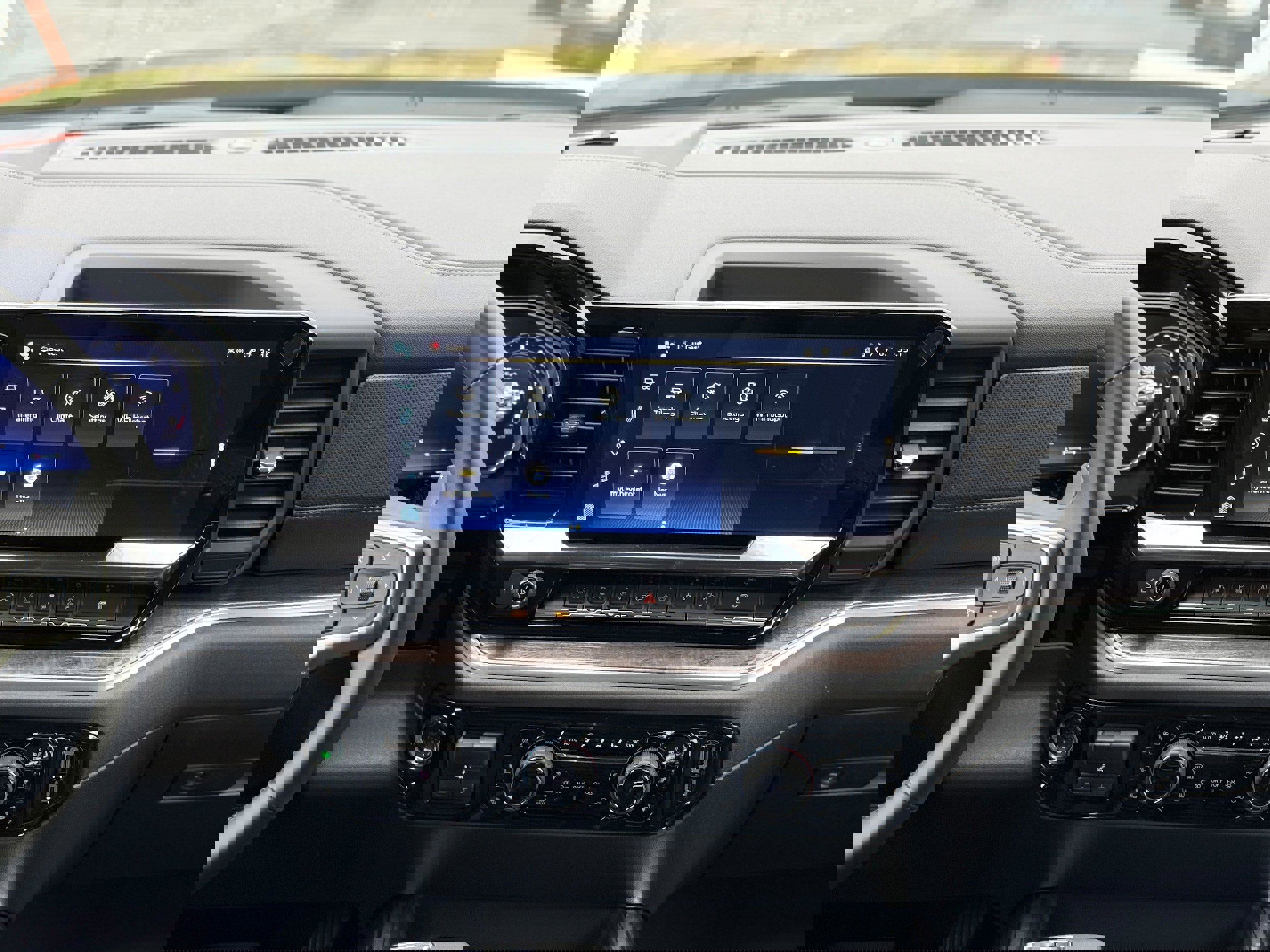 New 2026 Chevrolet Silverado 1500 LTZ image 17