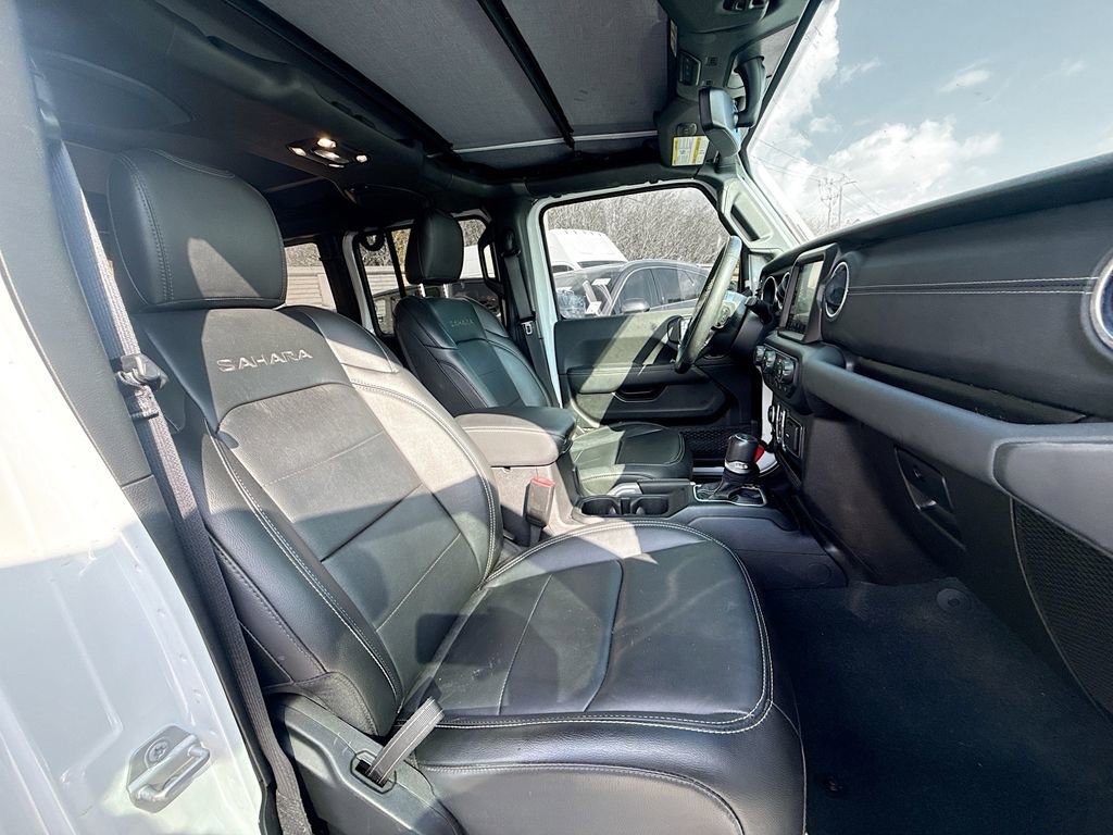 Used 2022 Jeep Wrangler Unlimited Sahara w/ Safety Group image 32