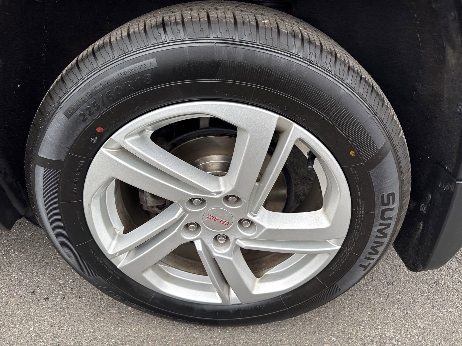 Used 2018 GMC Terrain SLE w/ Driver Convenience Package image 10