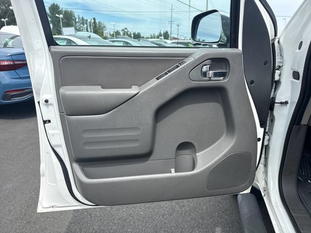 Used 2019 Nissan Frontier SL AWD/4WD image 24
