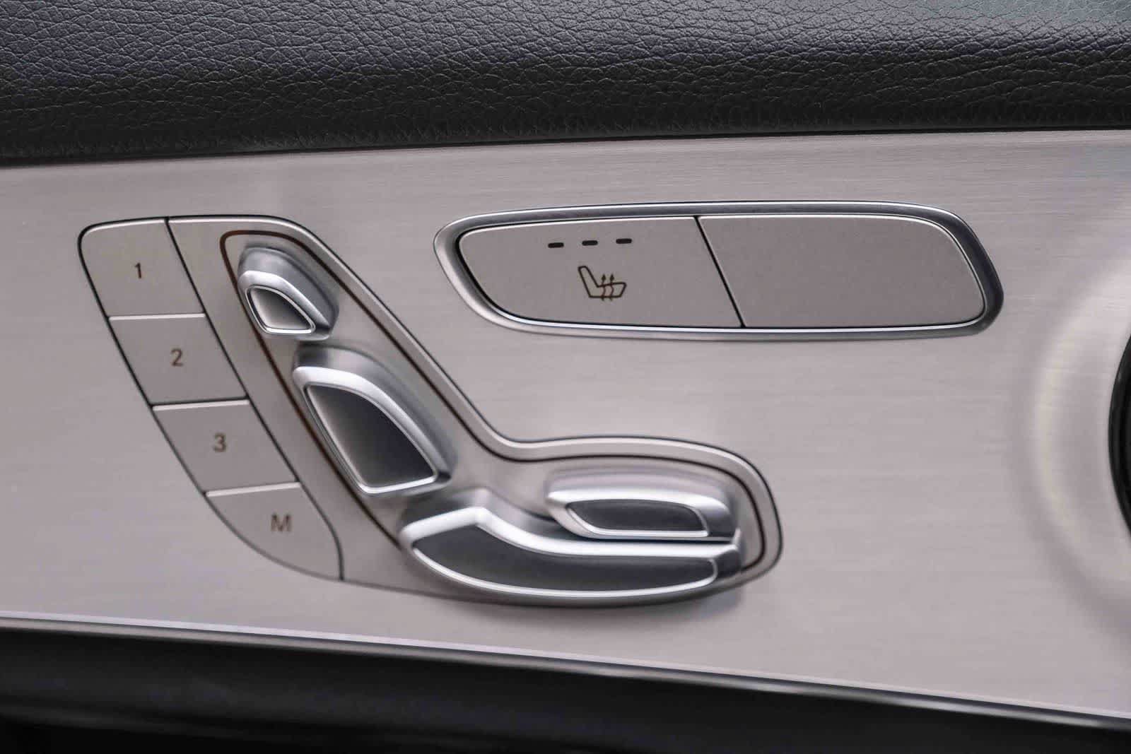 Used 2022 Mercedes-Benz GLC 300 image 29