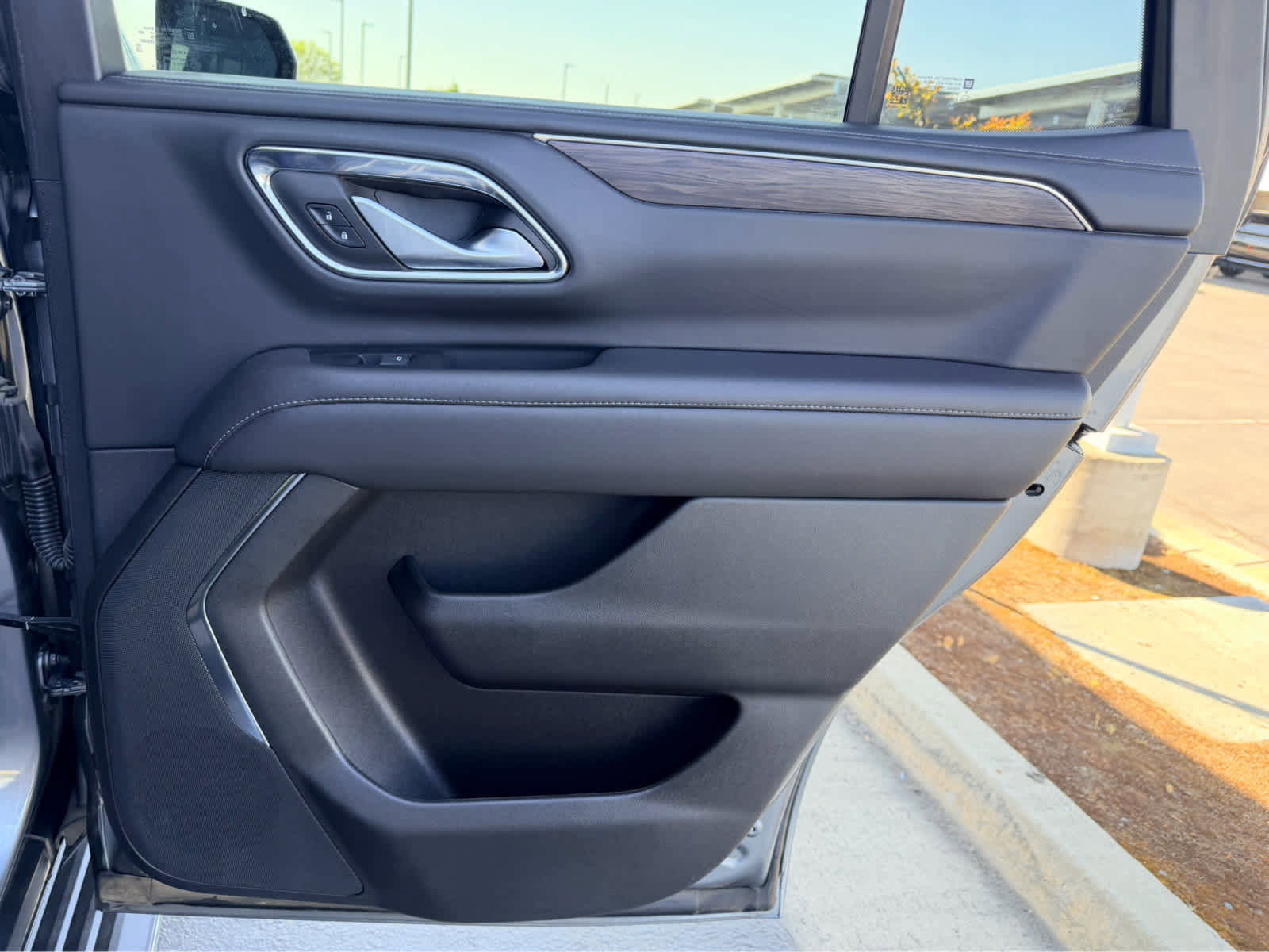 Used 2022 Chevrolet Tahoe LS image 22