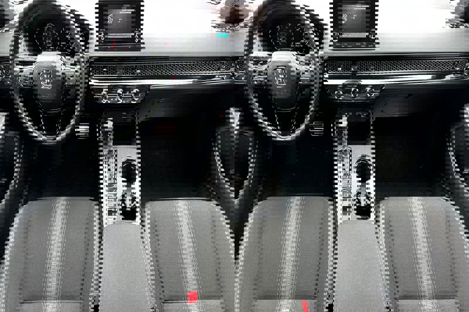 Used 2024 Honda Civic Sport image 3