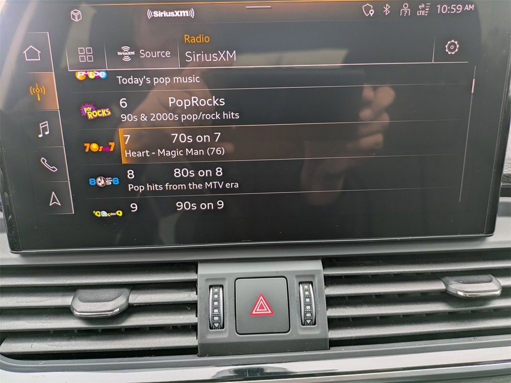 Used 2024 Audi Q5 2.0T Premium w/ Convenience Package image 24