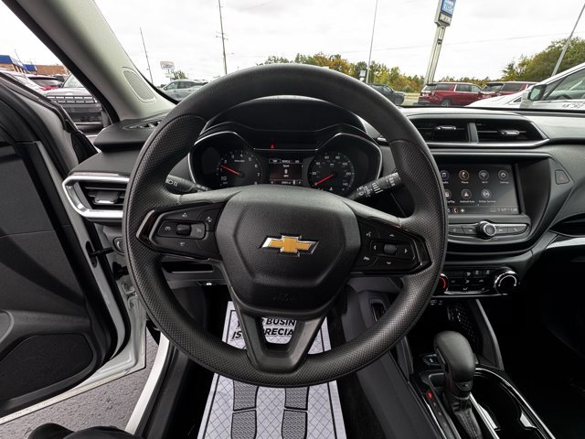 Used 2023 Chevrolet TrailBlazer LT image 14