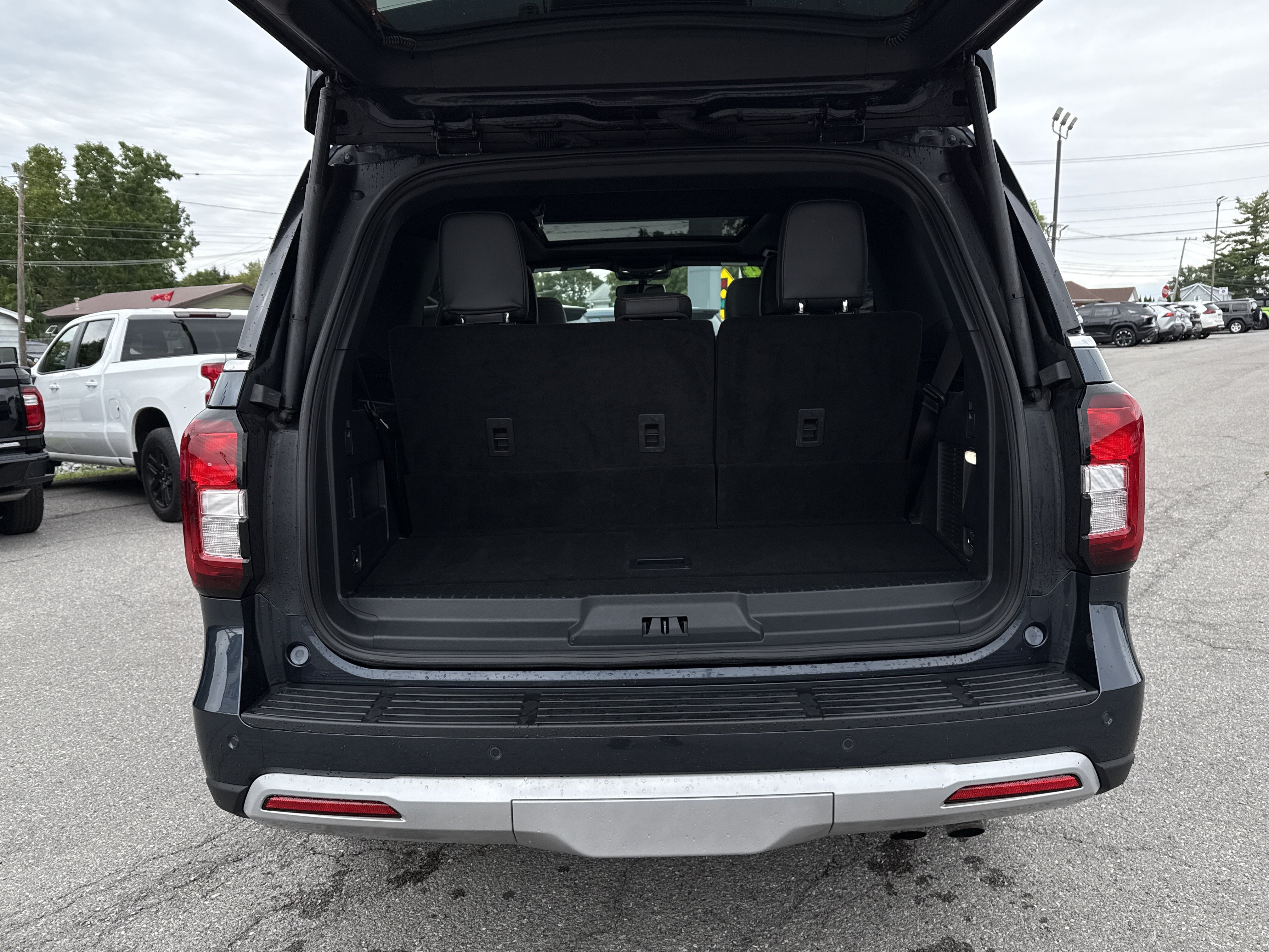 Used 2024 Ford Expedition Timberline AWD/4WD image 5