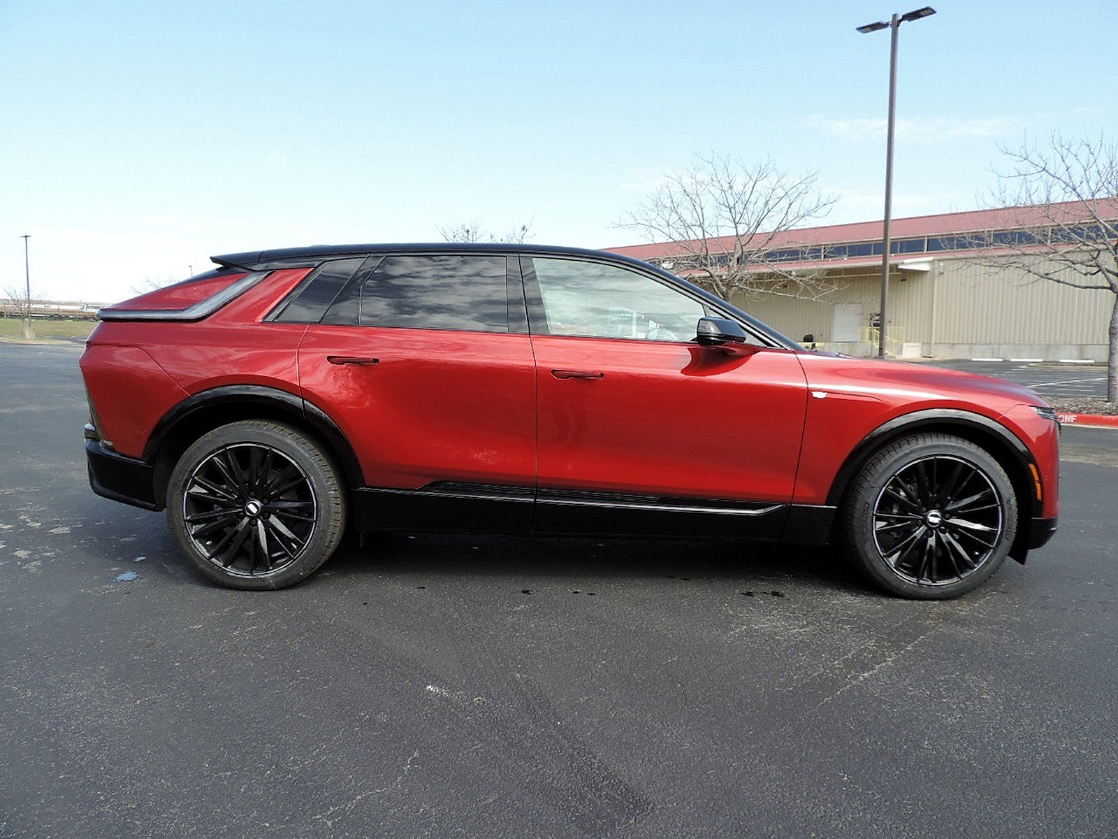 New 2025 Cadillac Lyriq Sport RWD image 4