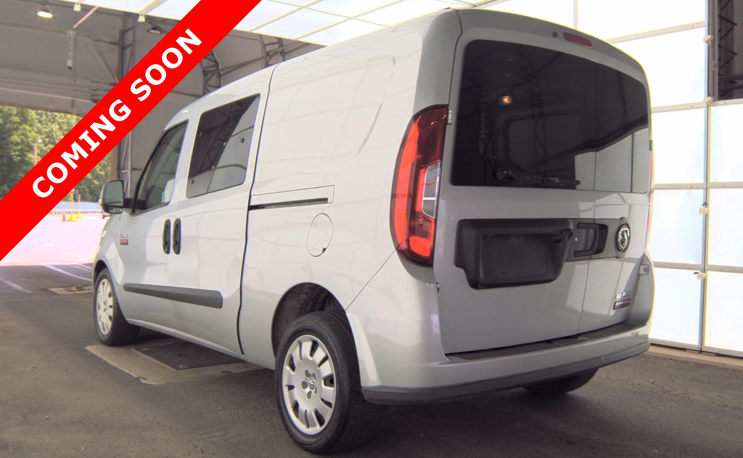 Used 2017 RAM ProMaster City Tradesman SLT FWD image 4