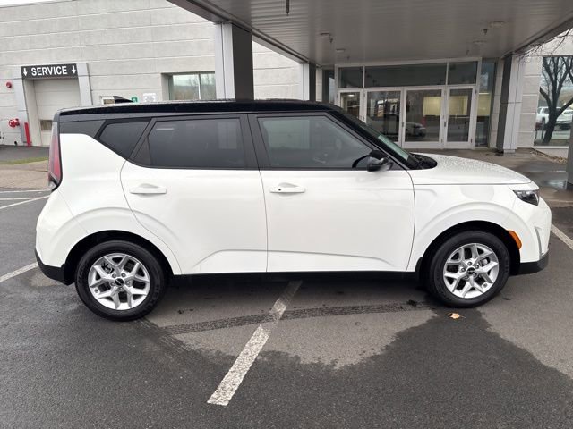 Used 2024 Kia Soul S image 10