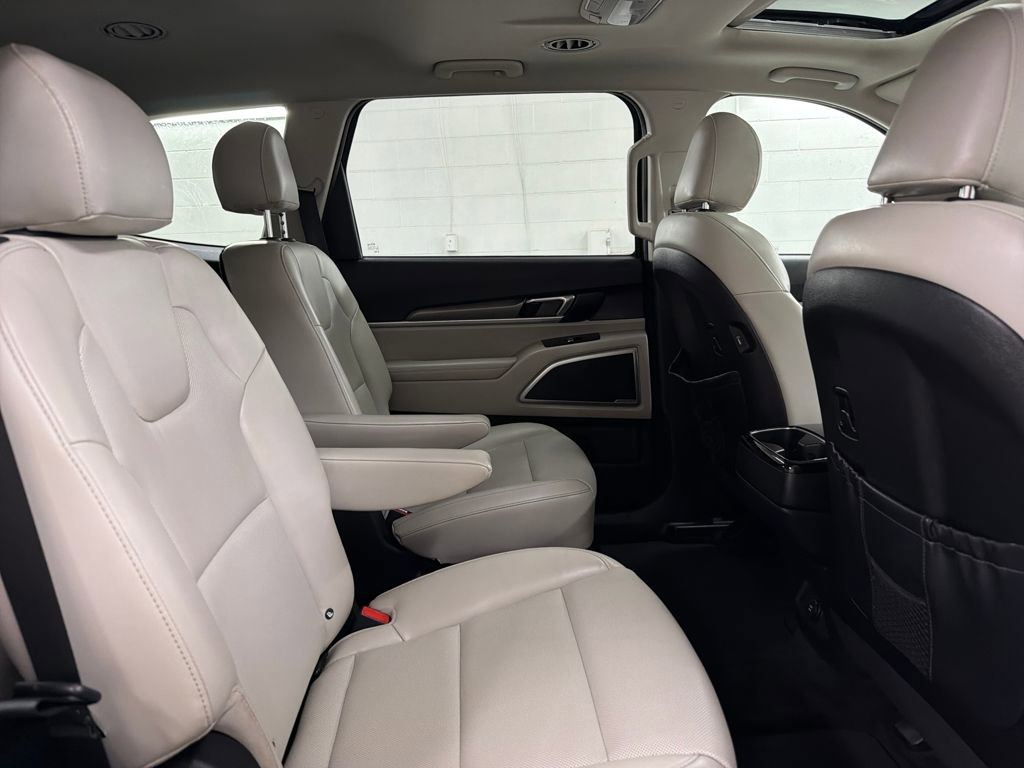 Used 2021 Kia Telluride S image 27