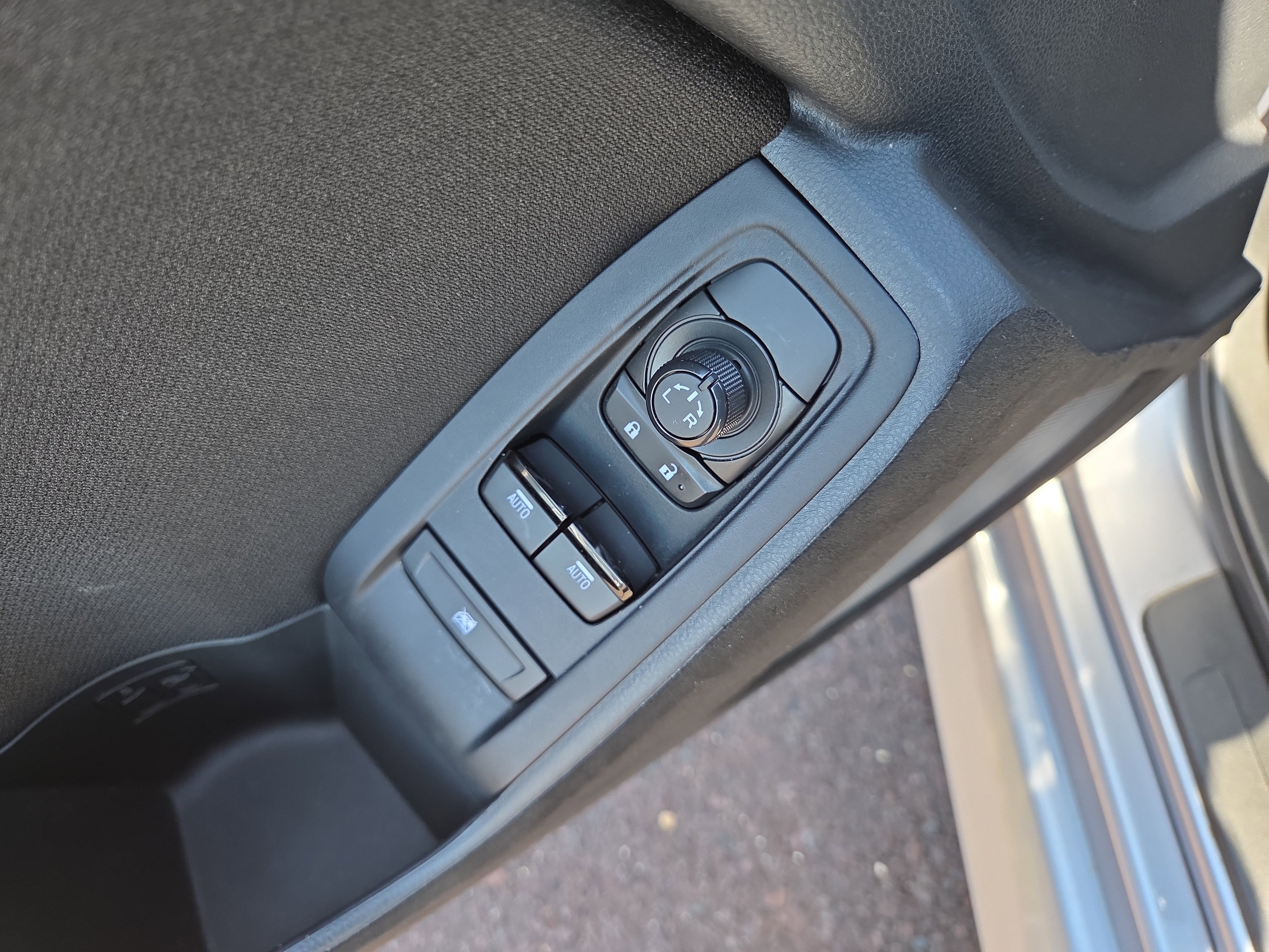 Used 2023 Toyota GR86 w/ ALL Weather Mat Package (TMS) RWD image 25