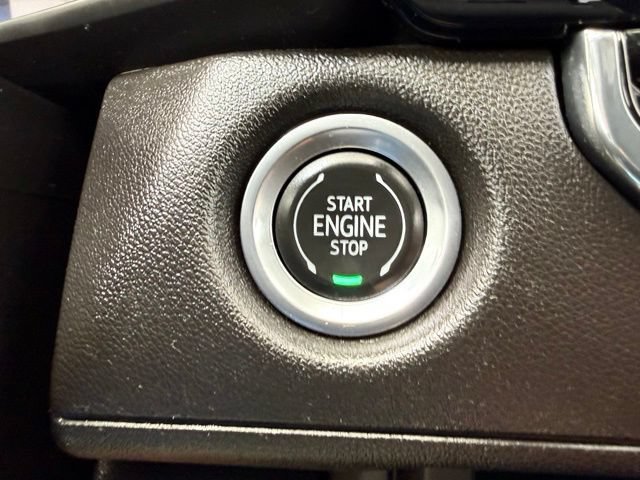 Used 2023 Chevrolet Colorado W/T RWD image 38