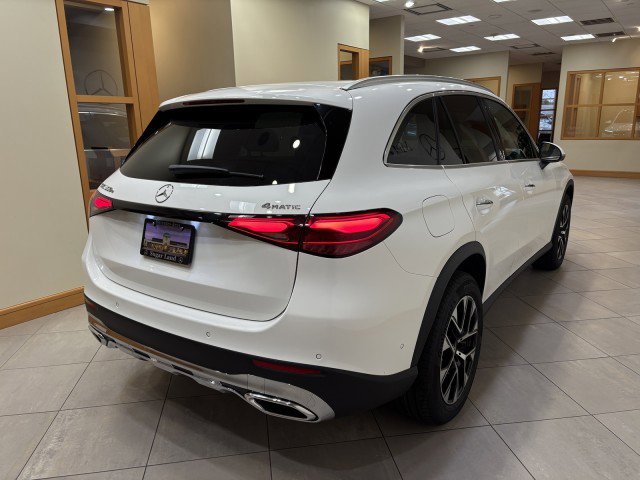 New 2026 Mercedes-Benz GLC 350e 4MATIC image 5