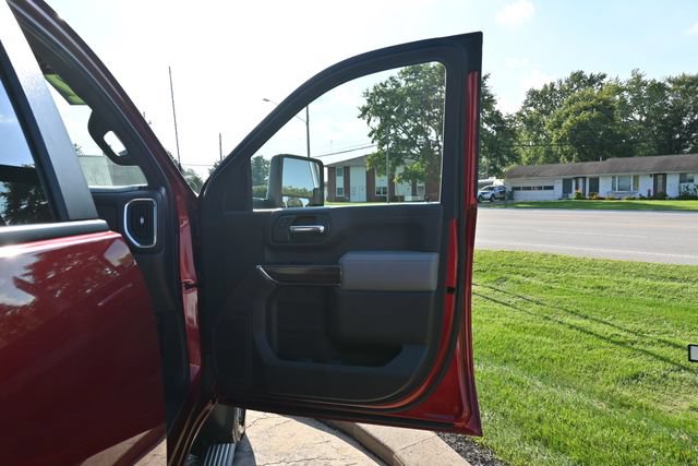 Used 2022 Chevrolet Silverado 2500 LT AWD/4WD image 18