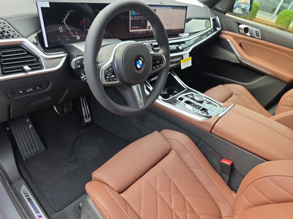 New 2026 BMW X5 xDrive40i w/ M Sport Package AWD/4WD image 9