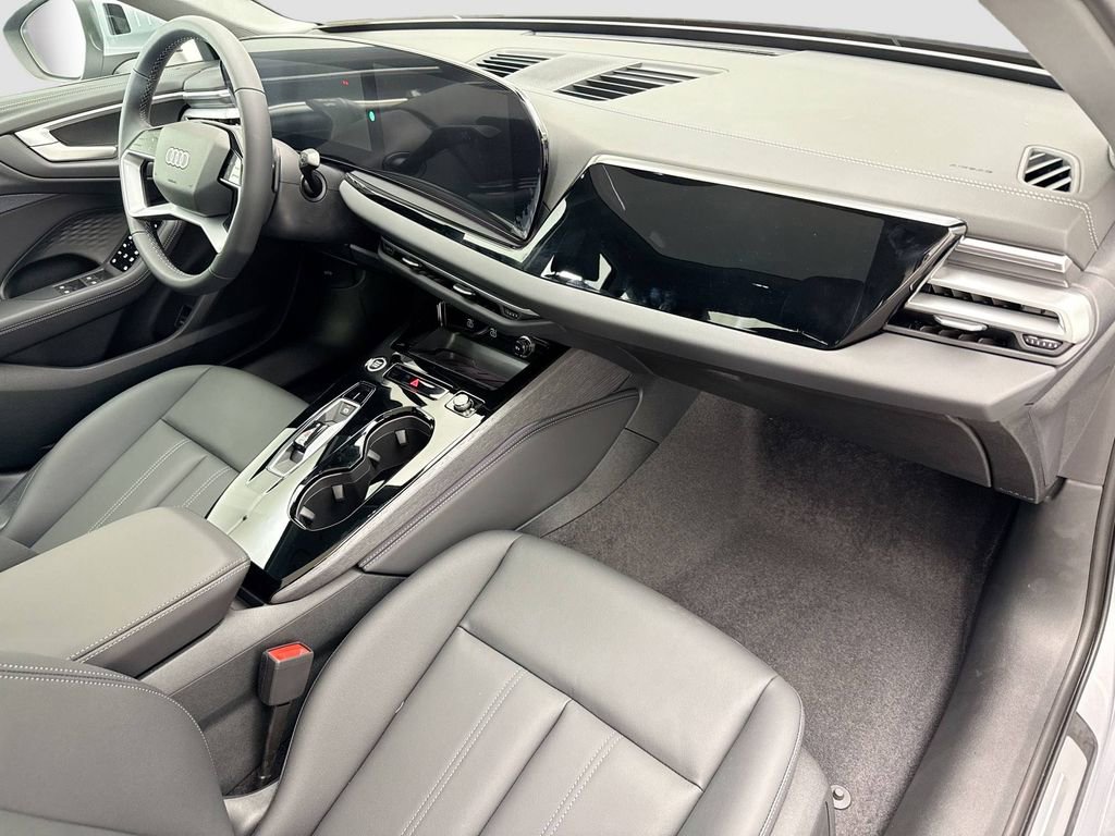 Used 2025 Audi A5 2.0T Premium image 18