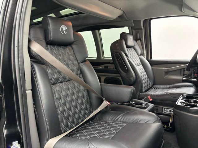New 2026 GMC Savana 2500 w/ Driver Convenience Package RWD image 24