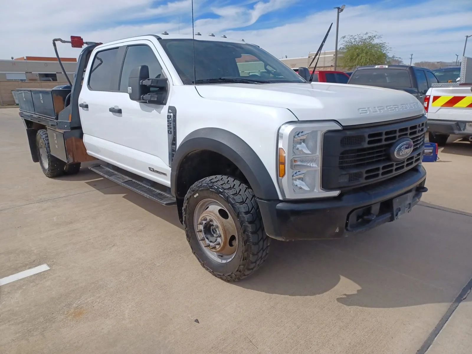 Used 2024 Ford F550 4x4 Crew Cab Super Duty image 2
