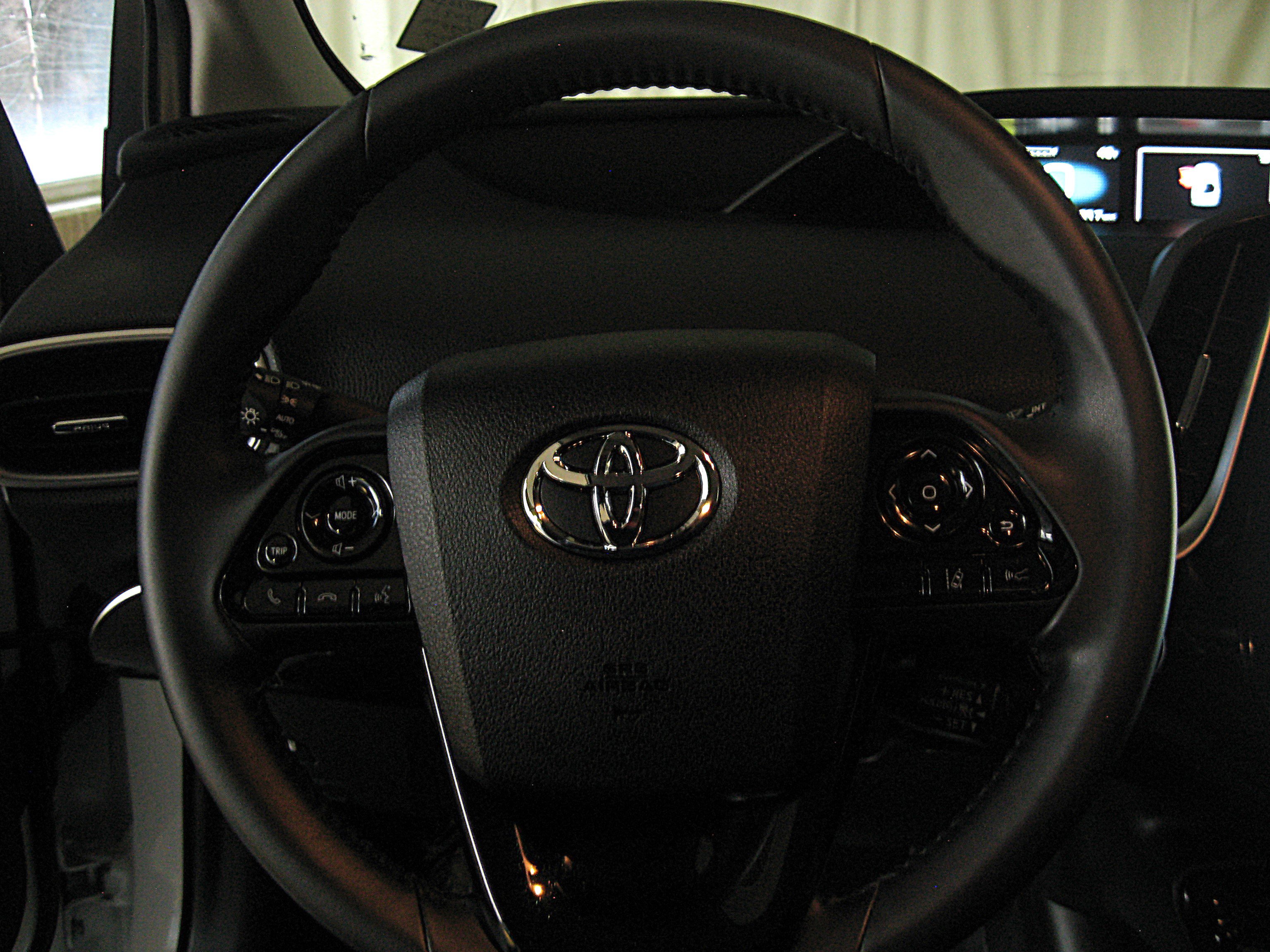 Certified 2021 Toyota Prius Prime XLE image 14