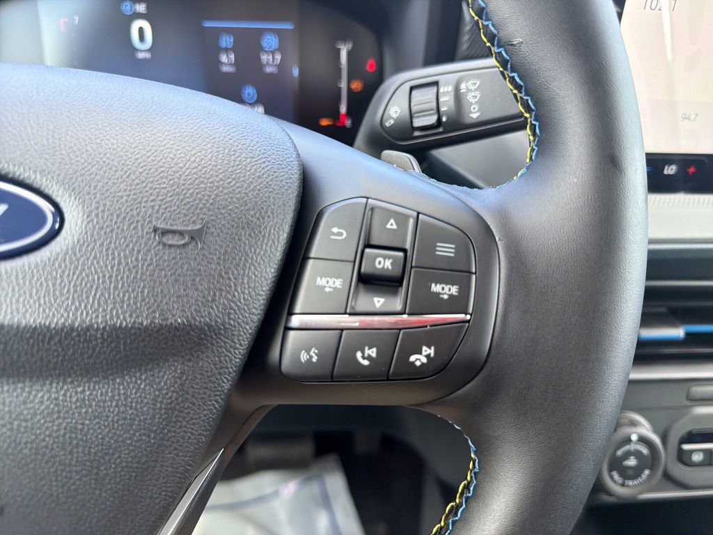 New 2026 Ford Maverick Lobo image 26