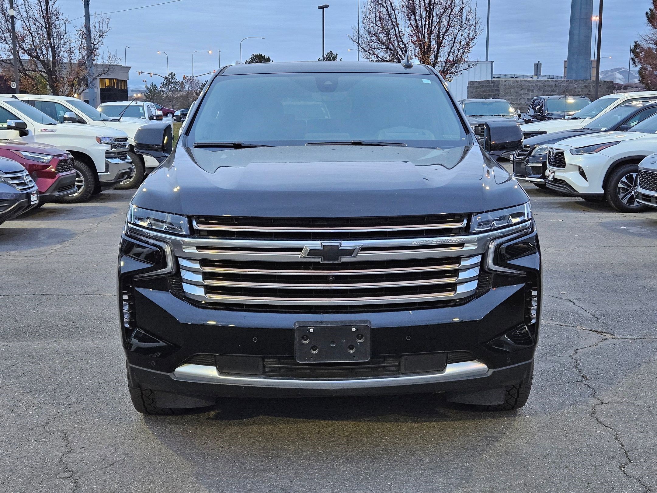 Used 2021 Chevrolet Suburban High Country w/ Premium Package image 11