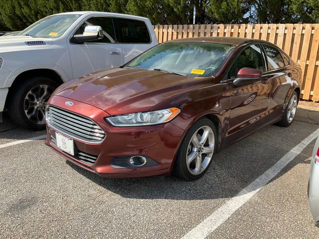 Used 2016 Ford Fusion S w/ Equipment Group 101A image 3