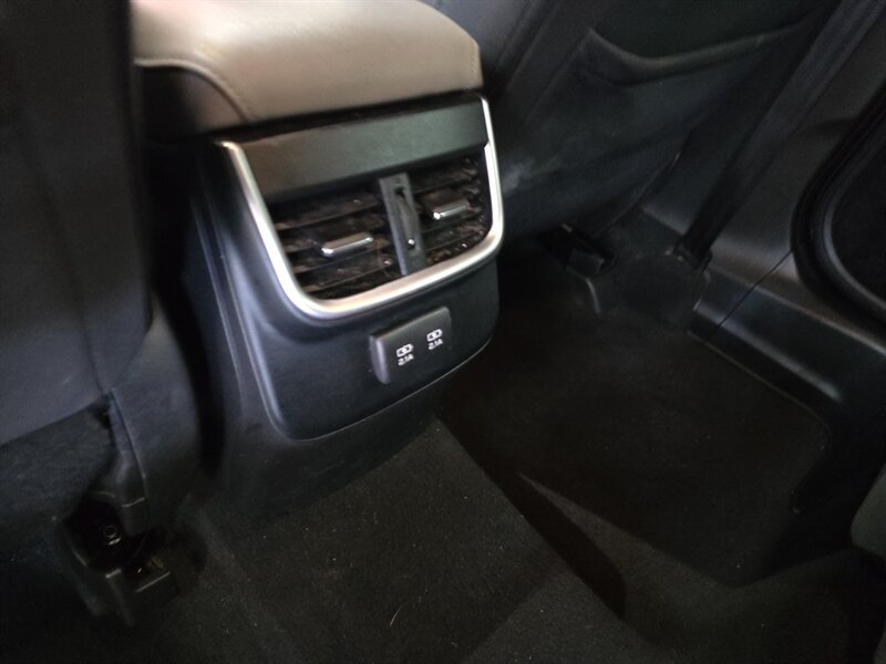 Used 2022 Subaru Outback Premium AWD/4WD image 10